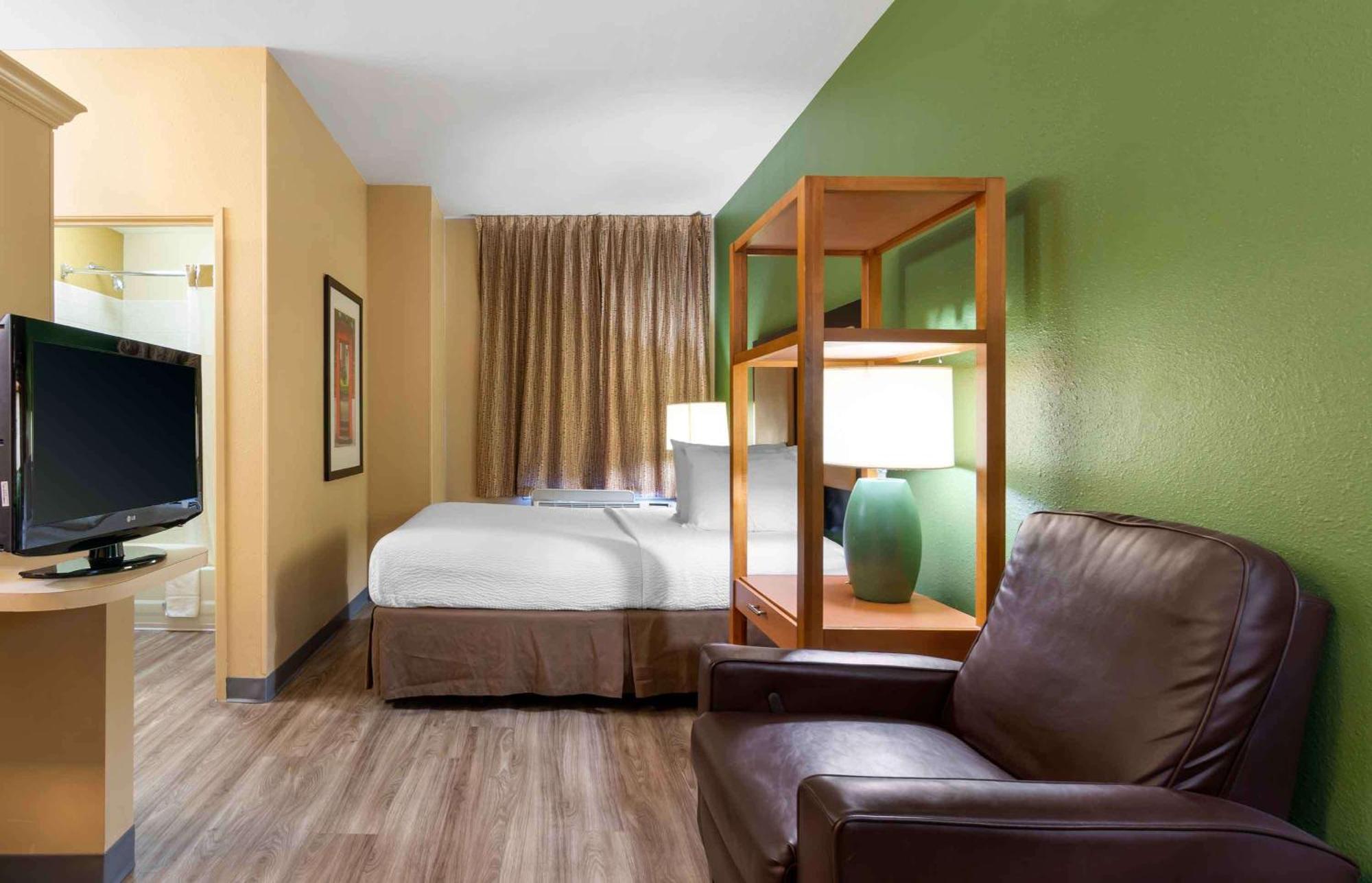 Extended Stay America Suites - Kansas City - Overland Park - Metcalf Ave Экстерьер фото